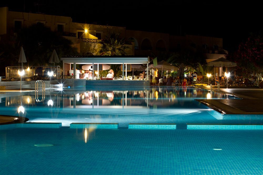 Langley Resort Almirida Bay Eksteriør billede