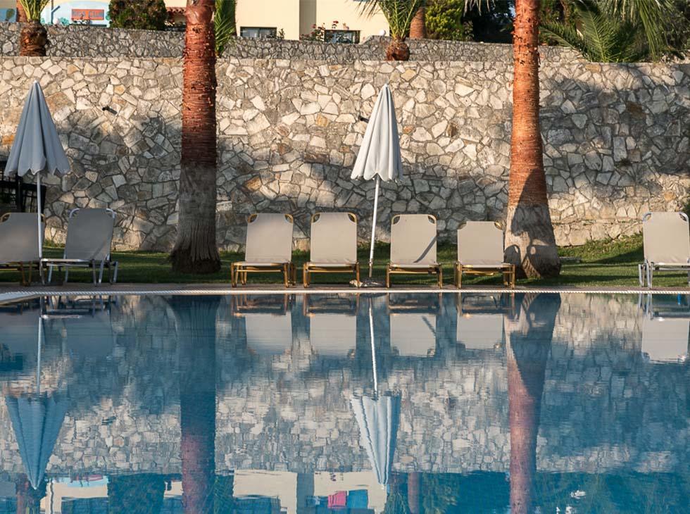 Langley Resort Almirida Bay Eksteriør billede